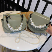 Stílusos női táska eko bőrből négy színben, rövid és hosszú gyöngy fogantyúval két modell