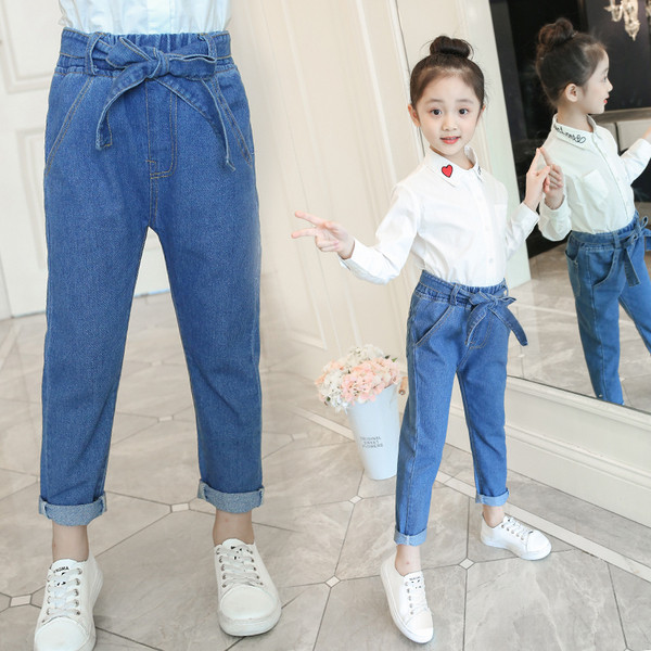 Blugi copii moderni pentru fete in albastru cu buzunare