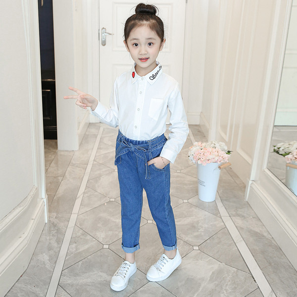 Blugi copii moderni pentru fete in albastru cu buzunare