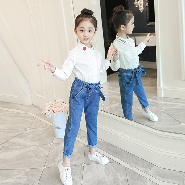 Blugi copii moderni pentru fete in albastru cu buzunare