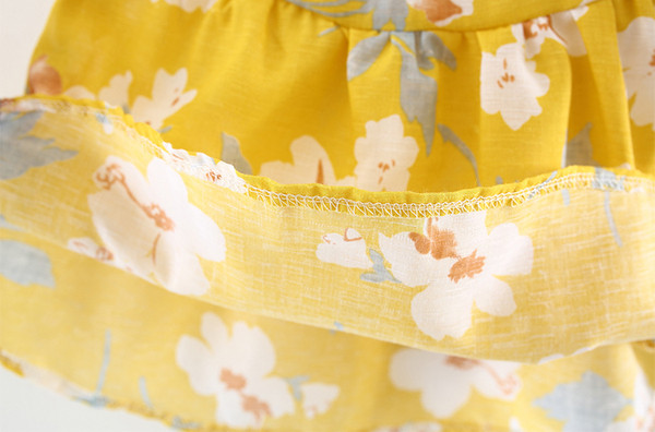 Virágos motívumokkal ellátott babaruha lányoknak két színben