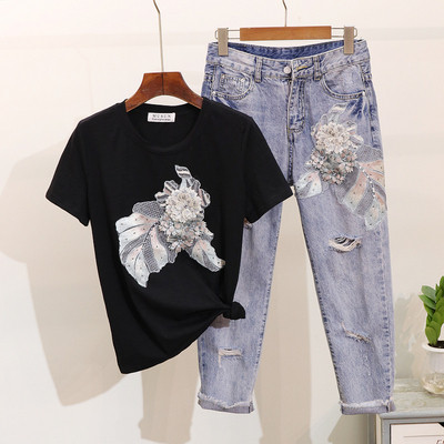 Stílusos női szett pólóval és farmerrel, 3D elemmel