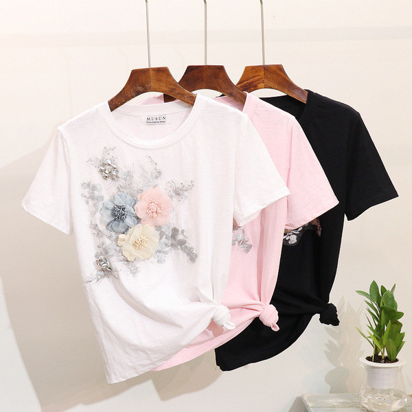 Női póló három színben, 3D elemmel