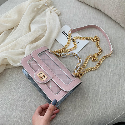 Öt színben, eko bőrből készült stílusos női táska fém rögzítéssel, rövid és hosszú füllel