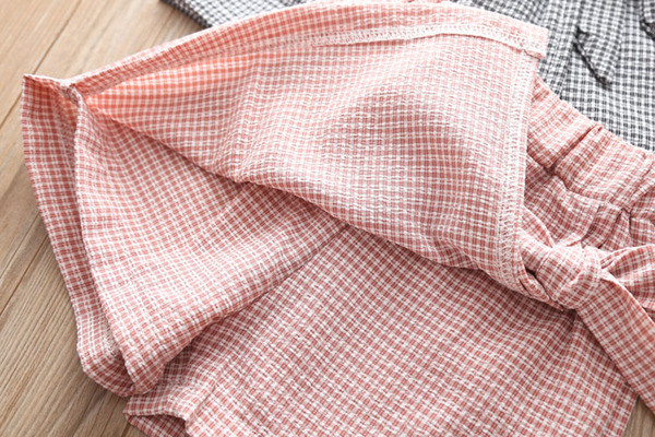 Gyerekkészlet lányoknak kétrészes szoknya-nadrágból és blúzból