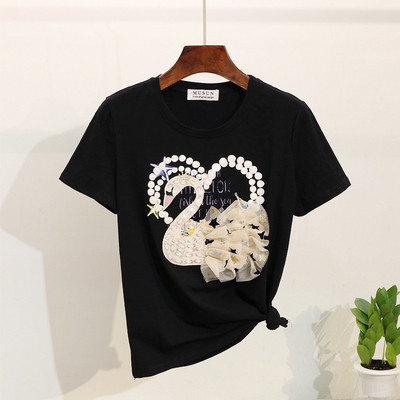 Női póló rátéttel és 3D elemmel