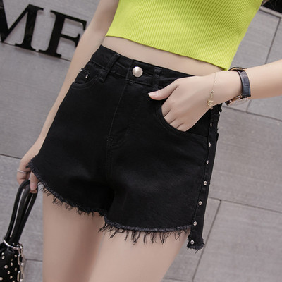 Pantaloni scurți moderni de damă în trei culori