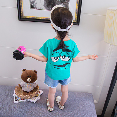 Gyermek napi szett lányoknak két részből áll