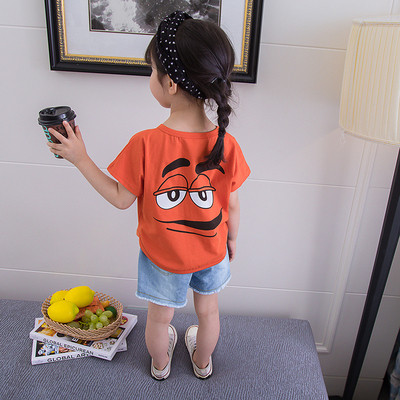 Gyermek napi szett lányoknak két részből áll