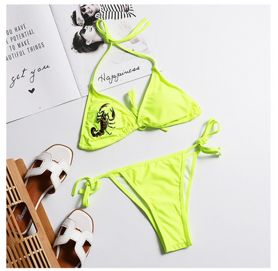 Μοντέρνο μαγιό HIT με τριγωνική κορυφή και κεντήματα