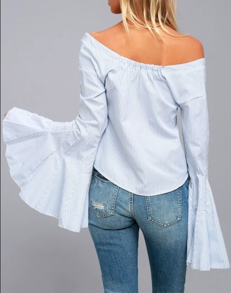 Κομψό γυναικείο πουκάμισο με σύντομο μοντέλο μανικιών λωτού