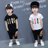 Ежедневен детски комплект за момчета в бял и черен цвят