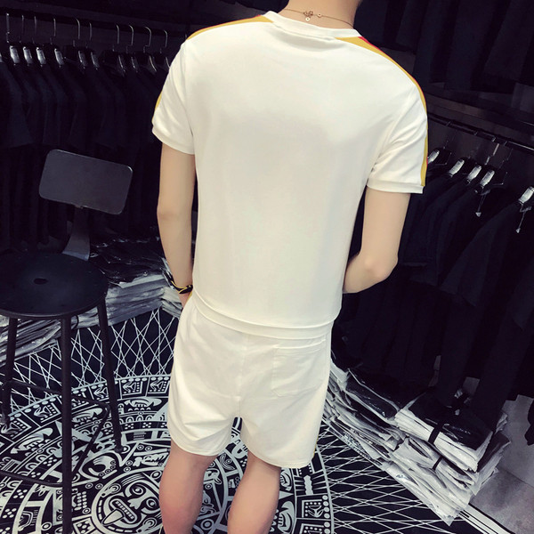 Μοντέρνο ανδρικό σετ με δύο μέρη σε δύο χρώματα