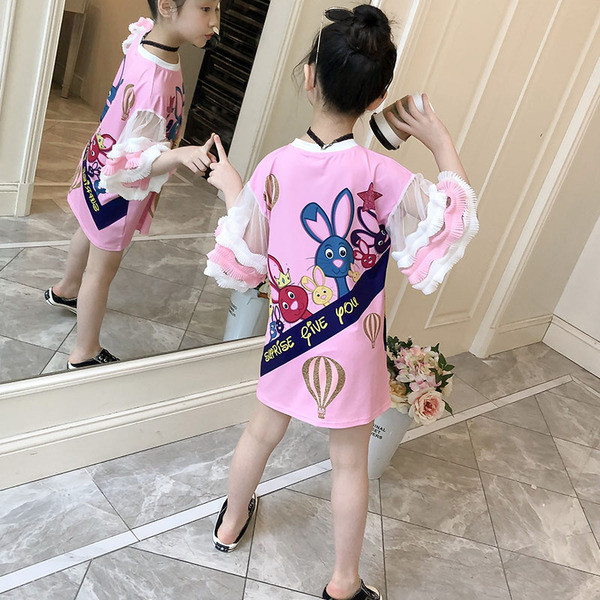 Modern, rózsaszín színű, rátéttel ellátott gyermektunika