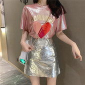 Modern női flitteres szoknya magas derékkal, ezüst színben