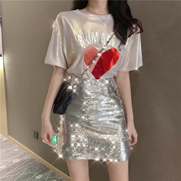 Modern női flitteres szoknya magas derékkal, ezüst színben