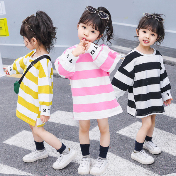 Csíkos gyerekruha lányoknak három színben