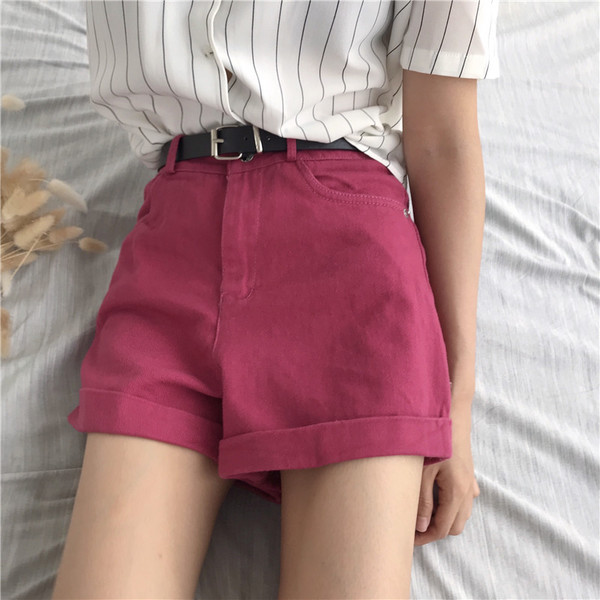 Ежедневни дамски къси панталони класически модел в три цвята