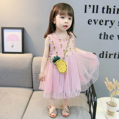 Παιδικό φόρεμα σε λευκό και ροζ για τα κορίτσια