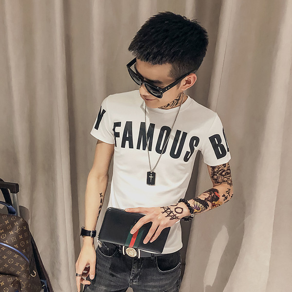 Modern férfi póló rátéttel