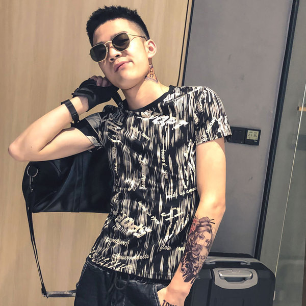 Alkalmi férfi póló fekete, fehér és piros színben