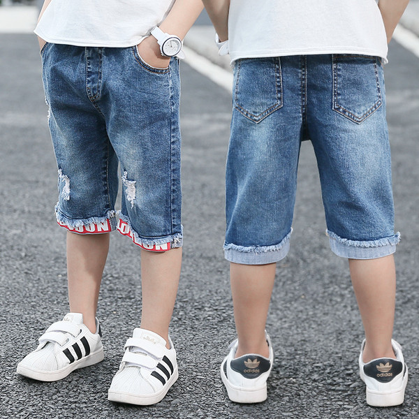 Παιδικά τζιν για αγόρια με σχισμένα μοτίβα και τσέπες