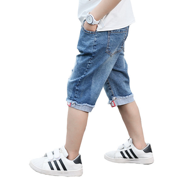 Παιδικά τζιν για αγόρια με σχισμένα μοτίβα και τσέπες