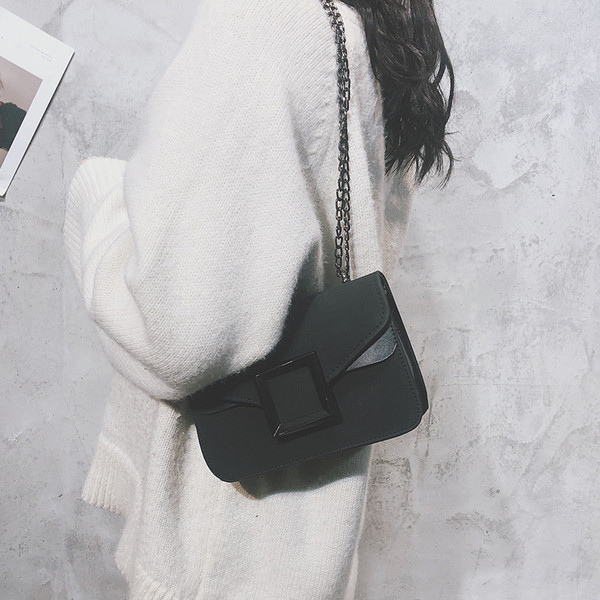 Modern női táska öko velúrból három színben