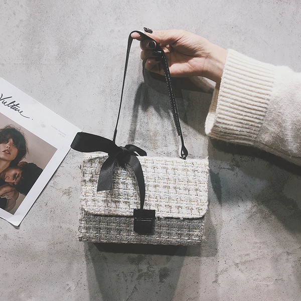 Modern női táska hosszú és rövid fülekkel, három színben