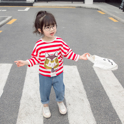 Σύγχρονο παιδικό σετ για κορίτσια