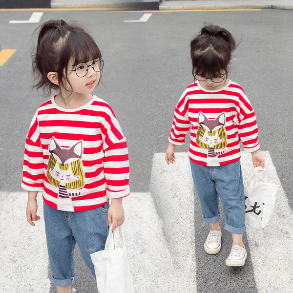 Σύγχρονο παιδικό σετ για κορίτσια