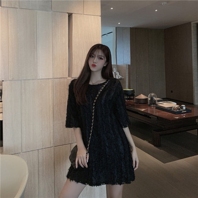 Modern női ruha rövid ujjú széles modellel