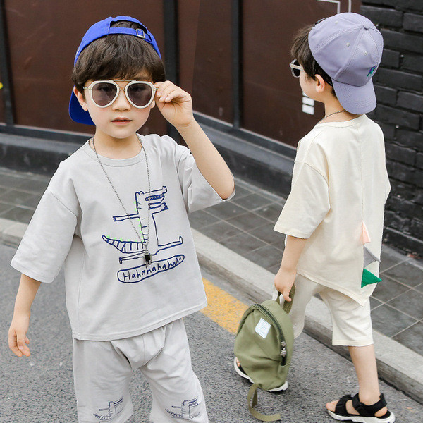 Παιδικό αθλητικό σετ σε δύο χρώματα για αγόρια