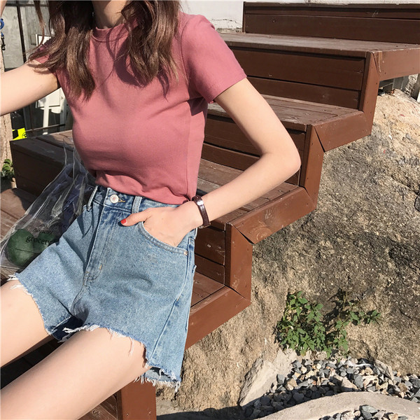 Καθημερινά γυναικεία σορτς  με ψηλή μέση σε μπλε χρώμα