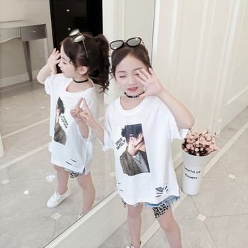 Детска модерна тениска за момичета в черен и бял цвят
