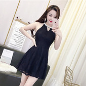 Modern csipke női ruha fekete színben