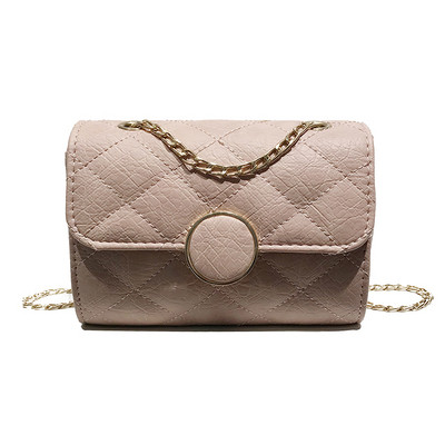 Κομψή γυναικεία τσάντα με μεταλλικό κούμπωμα και αλυσίδα