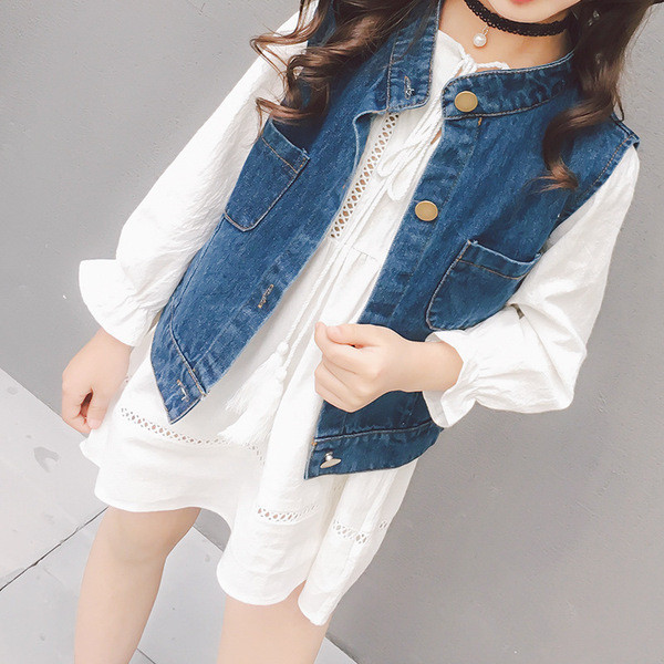 Gyerekkészlet lányruhához és mellényhez