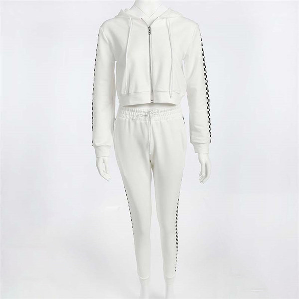 Napi női csapat két részben