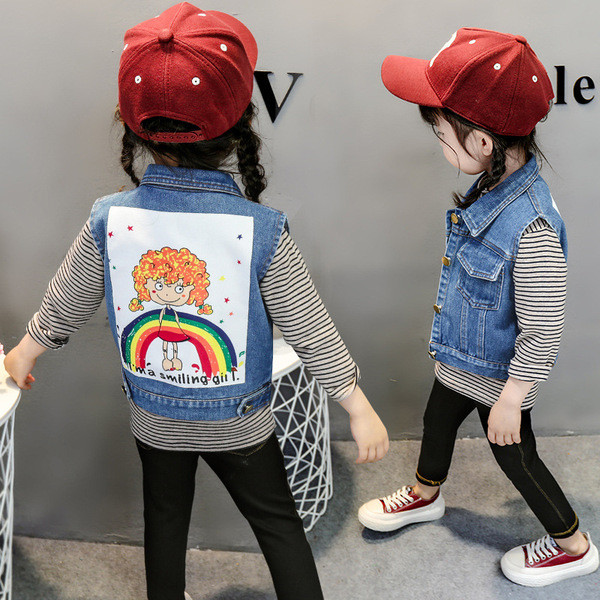 Modern gyerekmellény lányoknak rátéttel