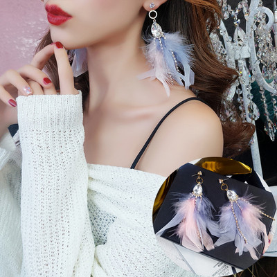 Aktuális női fülbevaló két színben kövekkel