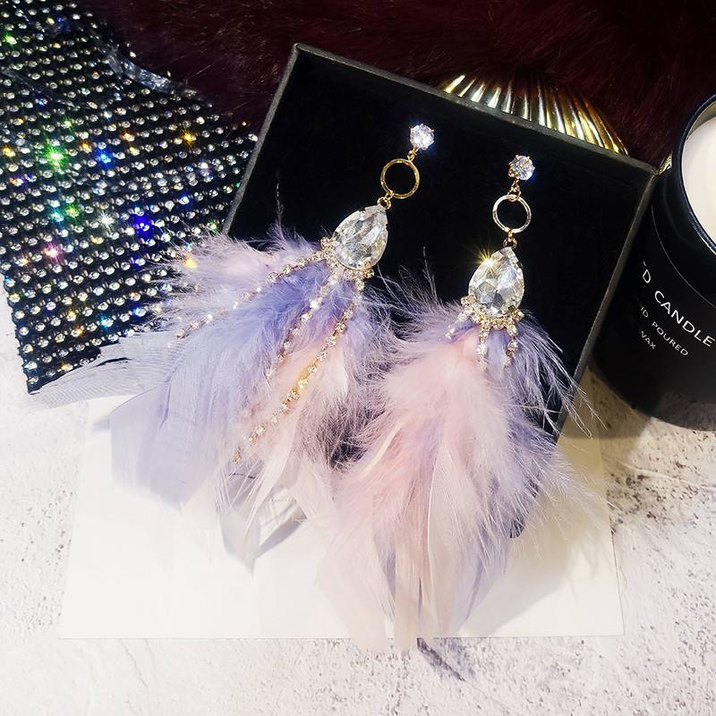 Aktuális női fülbevaló két színben kövekkel