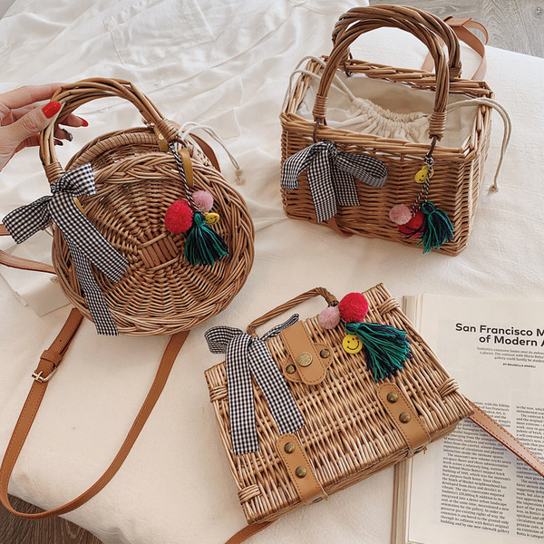 Modern női táska típusú kosár három modell
