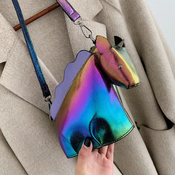 Öko bőrből készült modern női táska három színben, 3D elemekkel