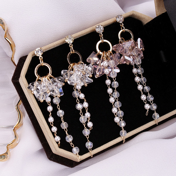 Női fülbevaló két színben, díszgyöngyökkel