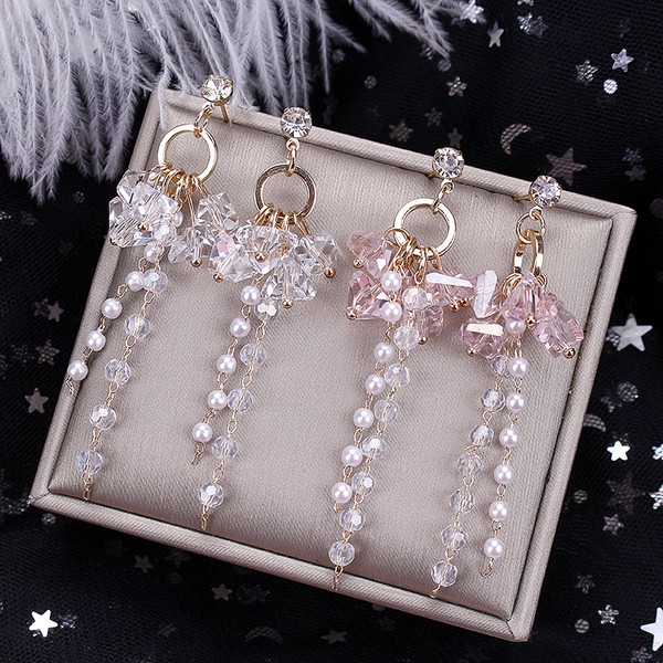 Női fülbevaló két színben, díszgyöngyökkel