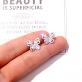 Női kis fülbevaló ezüst színben kövekkel