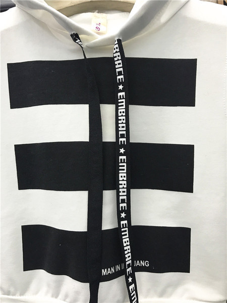 Napi gyerekkészlet fiúknak fekete-fehérben