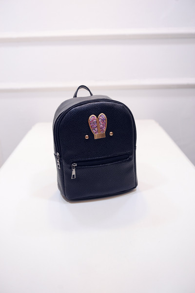 Öko bőrből készült modern női hátizsák hat színben