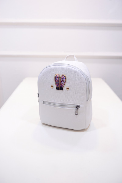 Öko bőrből készült modern női hátizsák hat színben